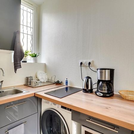 Appartement Charmant Entierement Equipe イヴリー＝シュル＝セーヌ エクステリア 写真