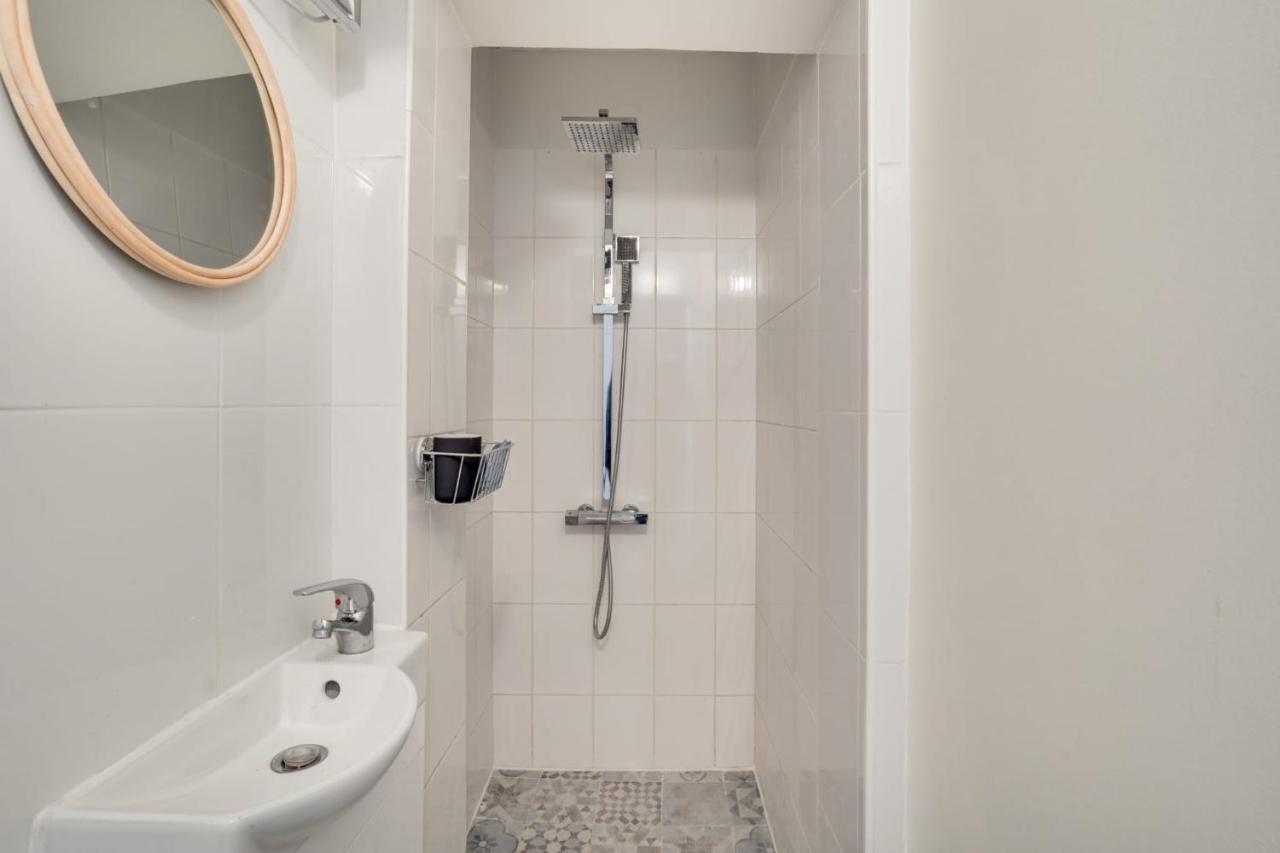 Appartement Charmant Entierement Equipe イヴリー＝シュル＝セーヌ エクステリア 写真